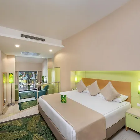 Rezort Cornelia De Luxe 5*