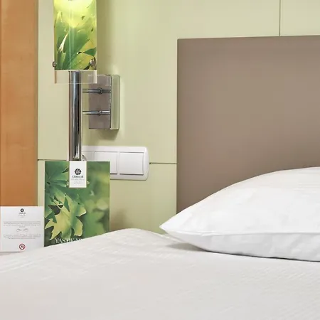 Cornelia De Luxe 5* Белек